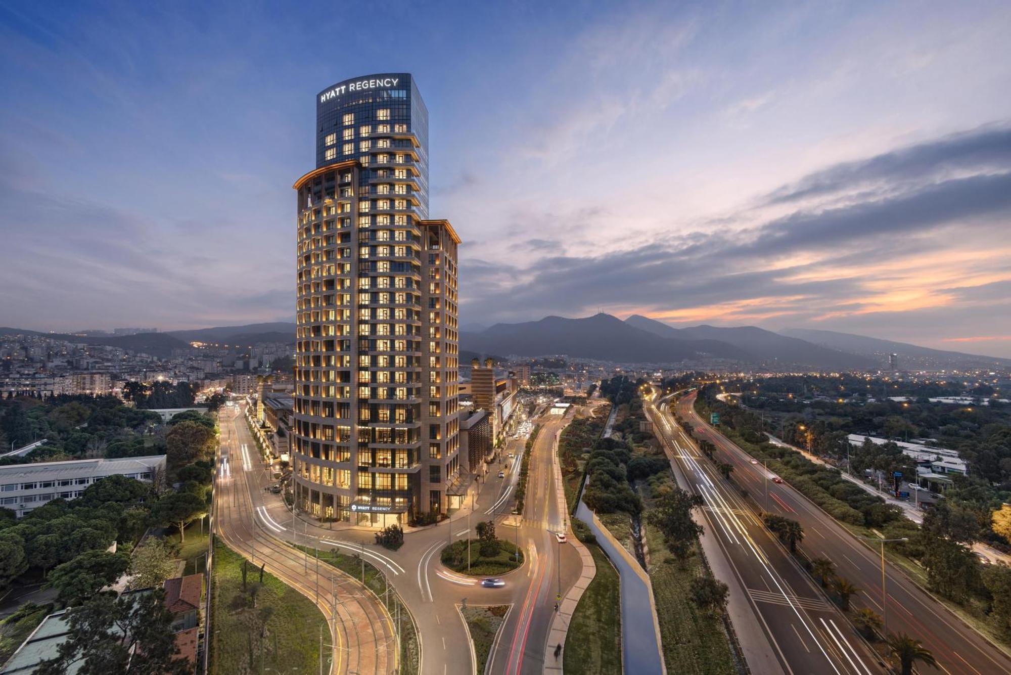 Hyatt Regency Izmir Istinyepark Hotel Ngoại thất bức ảnh